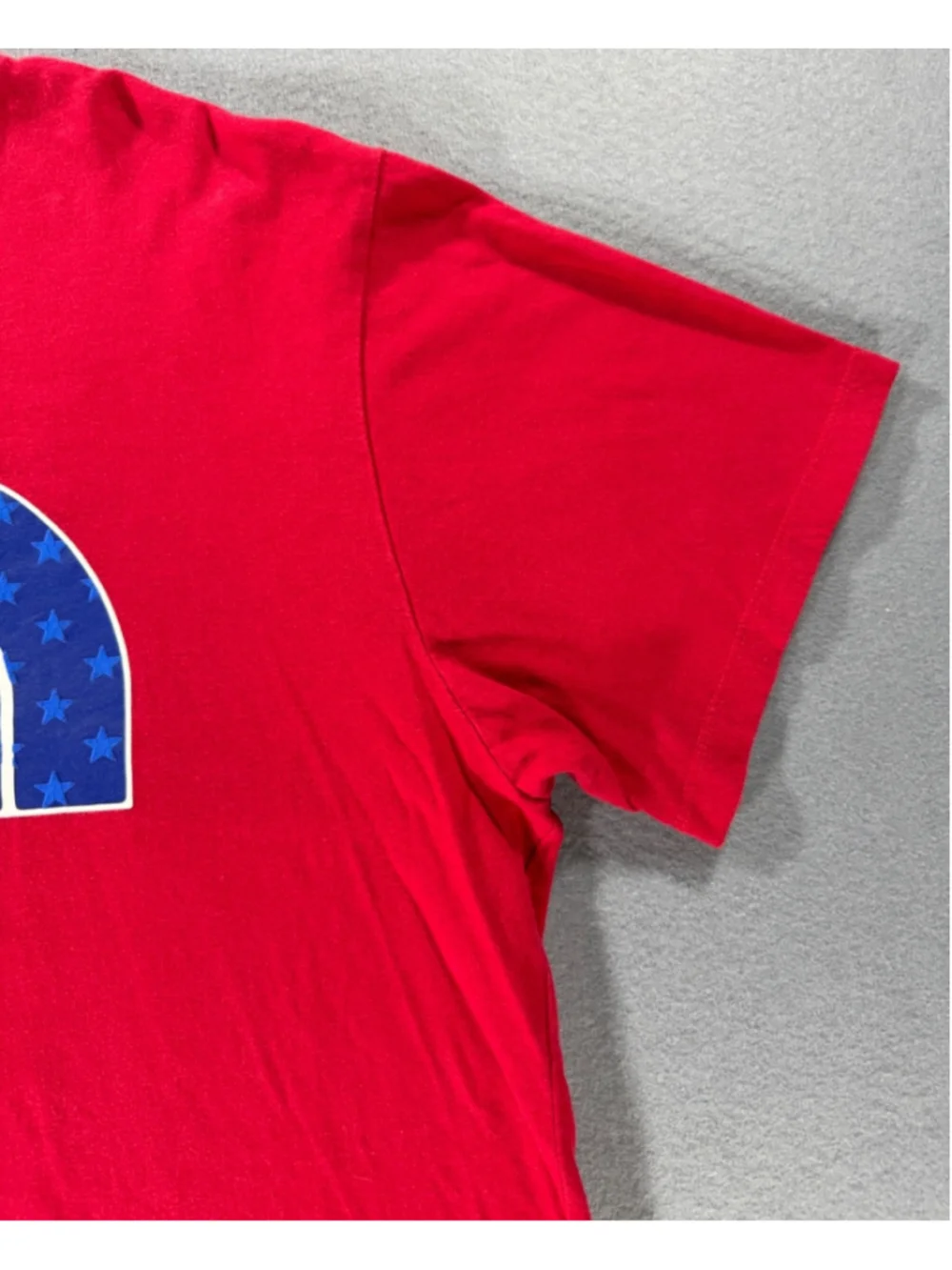 The North Face Men’s Red Large T-Shirt